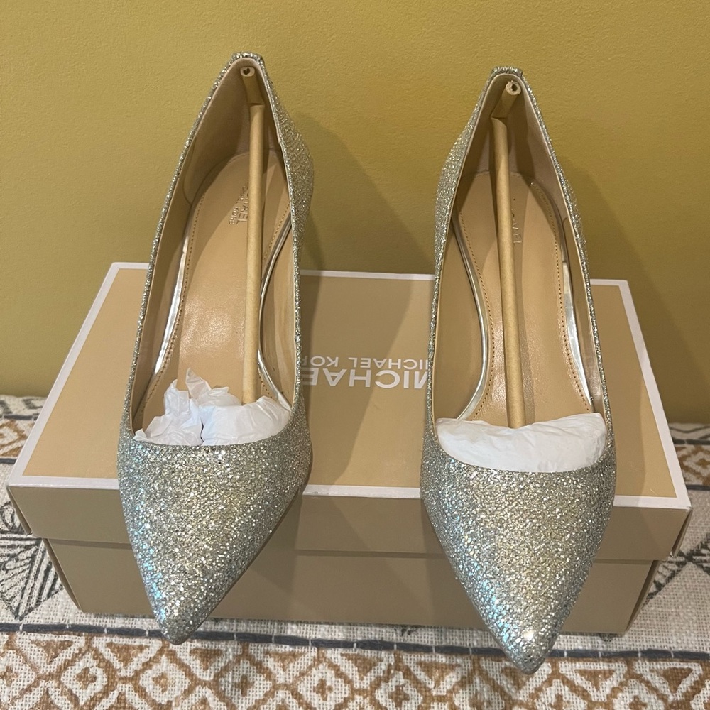Michael Kors MK-Flex Kitten Heel Sandal